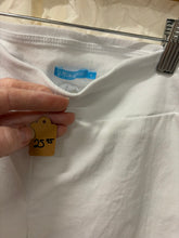J McLaughlin White Shorts (Size 4)