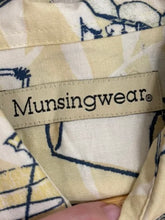 Vintage Munsingwear Tiki Cocktail Aloha Shirt (XL)